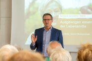 Bürgermeister Oliver Schill bedankte sich